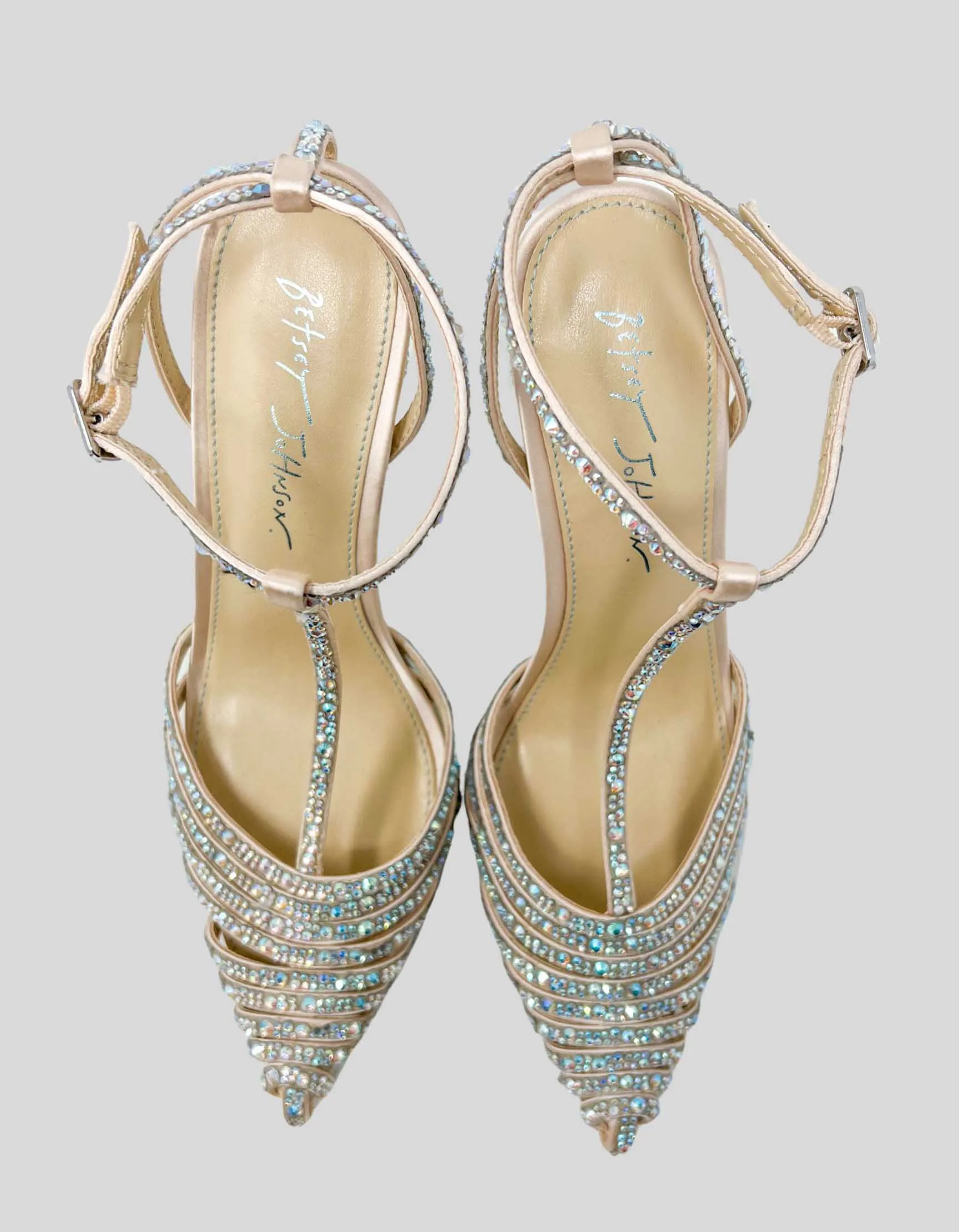 BLUE by BETSEY JOHNSON Sparkle Pump - 8M US