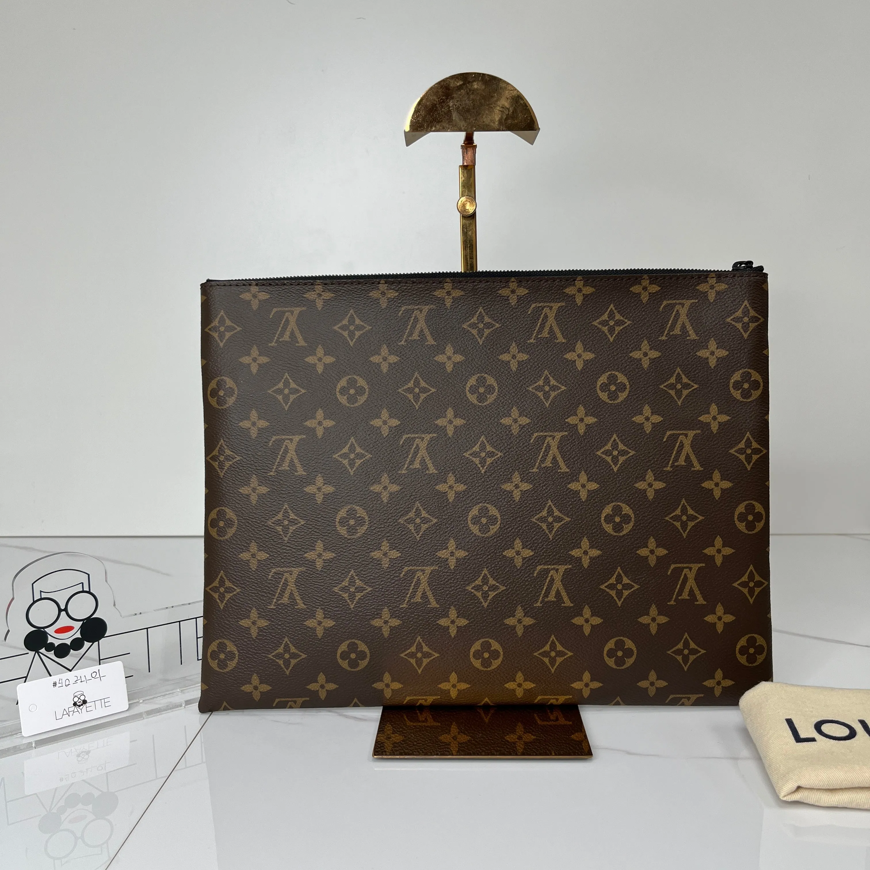 Louis Vuitton Solar Ray A4 Pochette